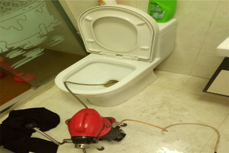 环翠如何疏通马桶 疏通马桶多少钱
