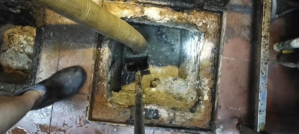 环翠污水池清理一般都有毒气，怎么预防中毒呢？